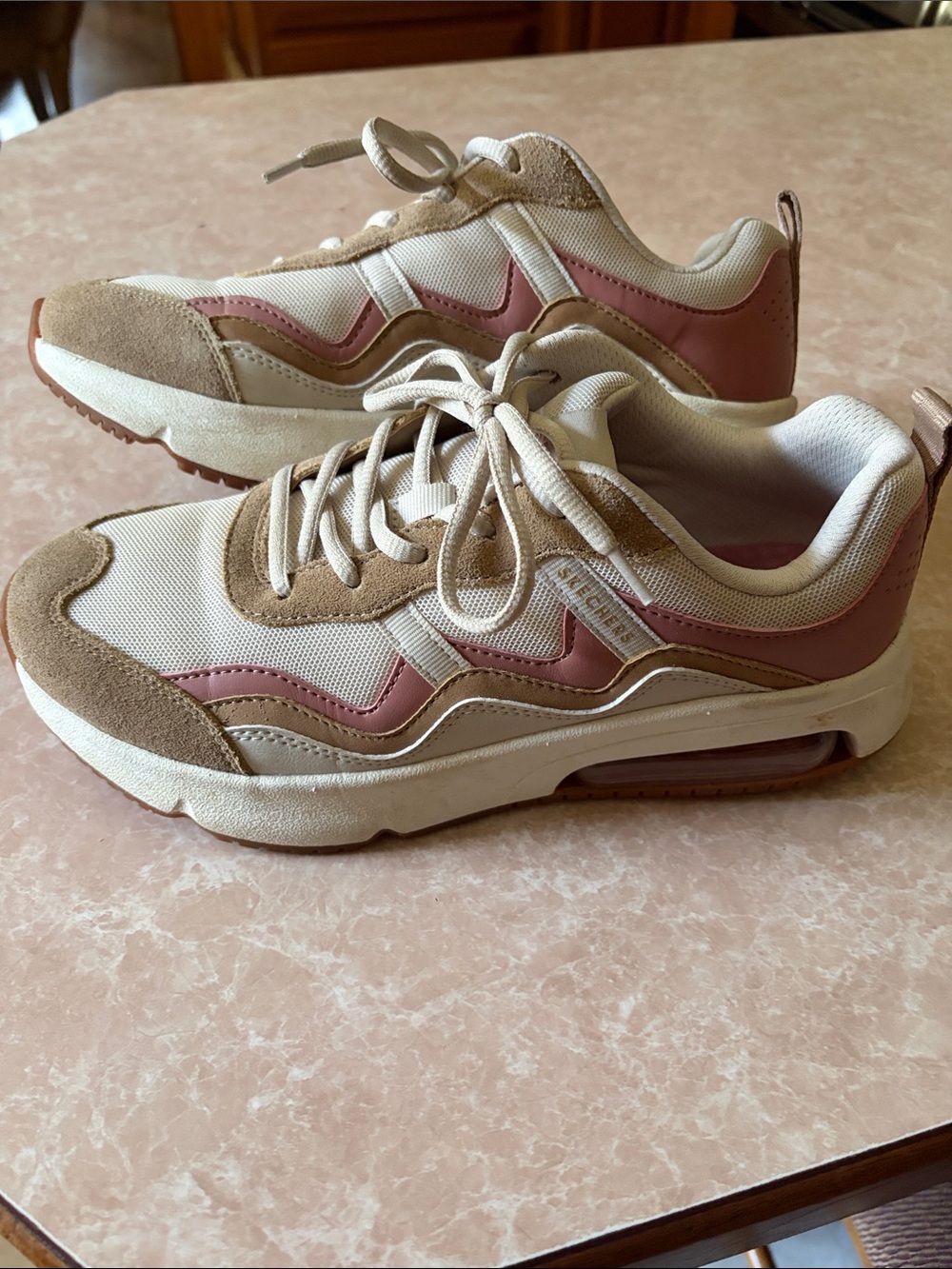 Skechers Cream and Dusty Pink Wave-Accent Women's Sneakers